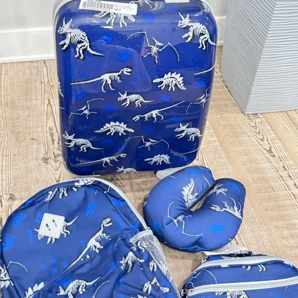 Travelers Club Kid's 4-PCs Carry-On Luggage, Backpack, Lunch Bag, Neck Pillow
